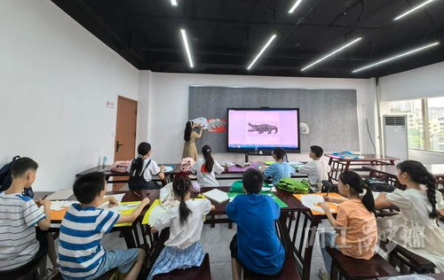6门课程随便选 隆昌市暑期公益培训让青少年共享 艺术大餐
